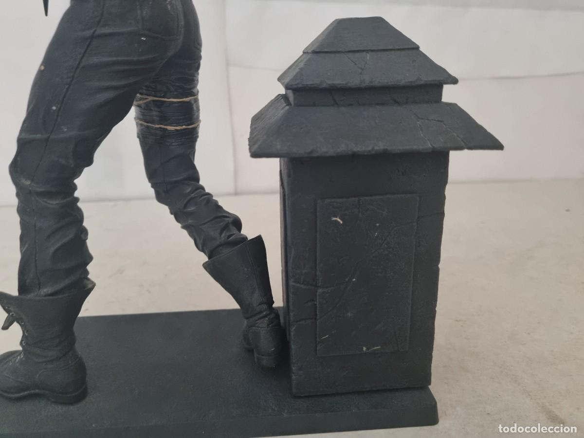 Figuras de acci&oacute;n: Figura El Cuervo Gran tama&ntilde;o - Foto 21