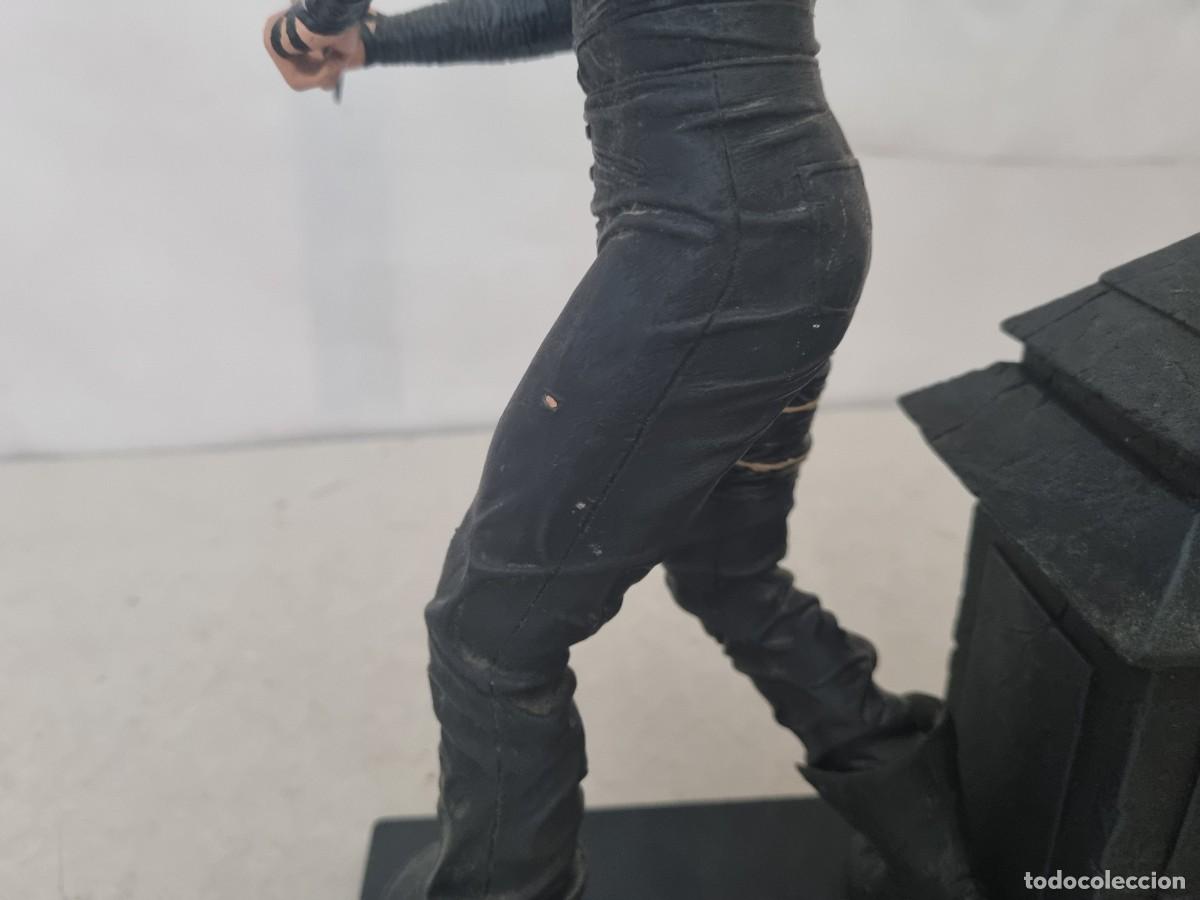 Figuras de acci&oacute;n: Figura El Cuervo Gran tama&ntilde;o - Foto 23