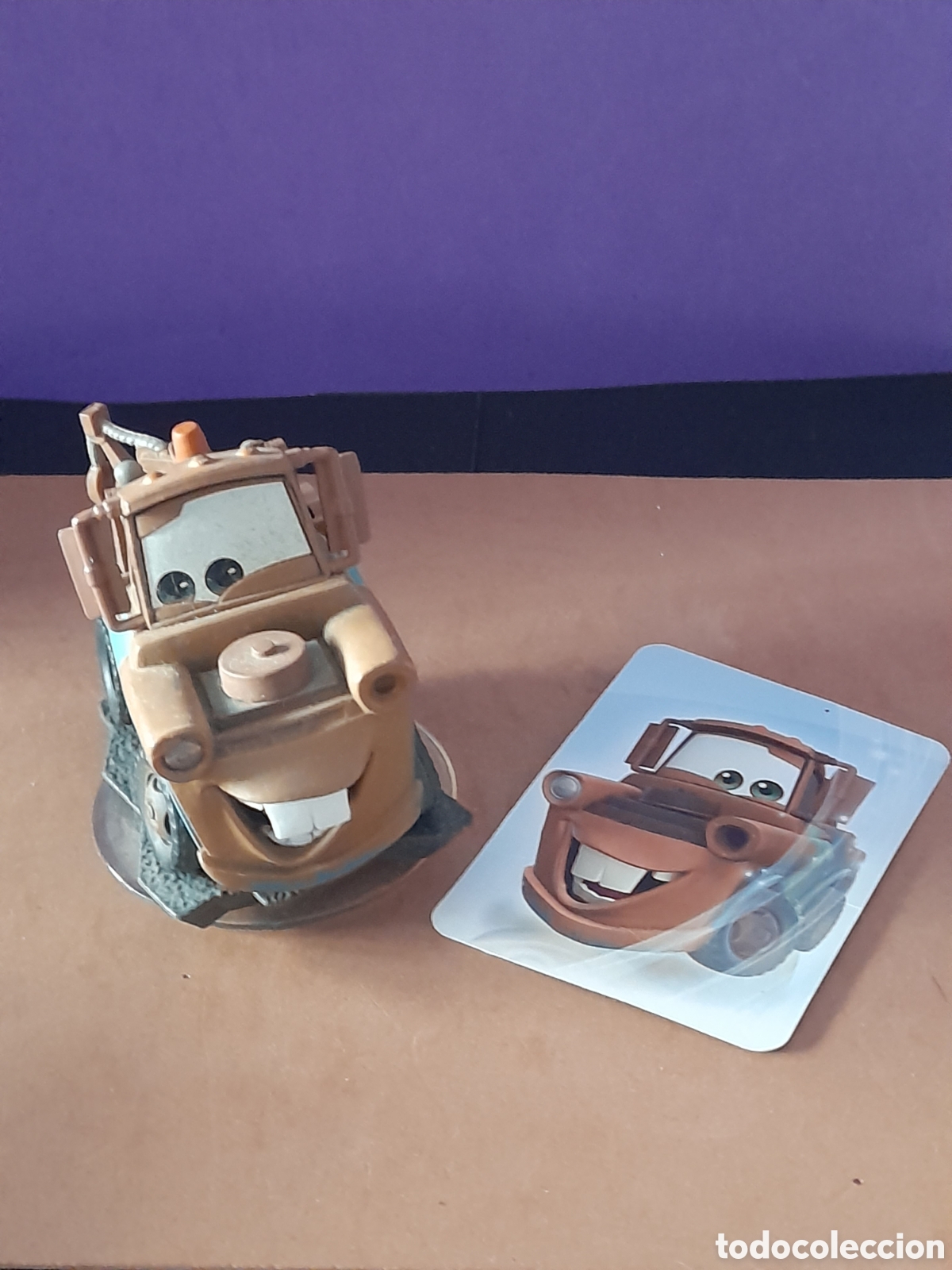 Figuras de acci&oacute;n: Figura interactiva Tow Mater de Cars de Disney Pixar, Infinity