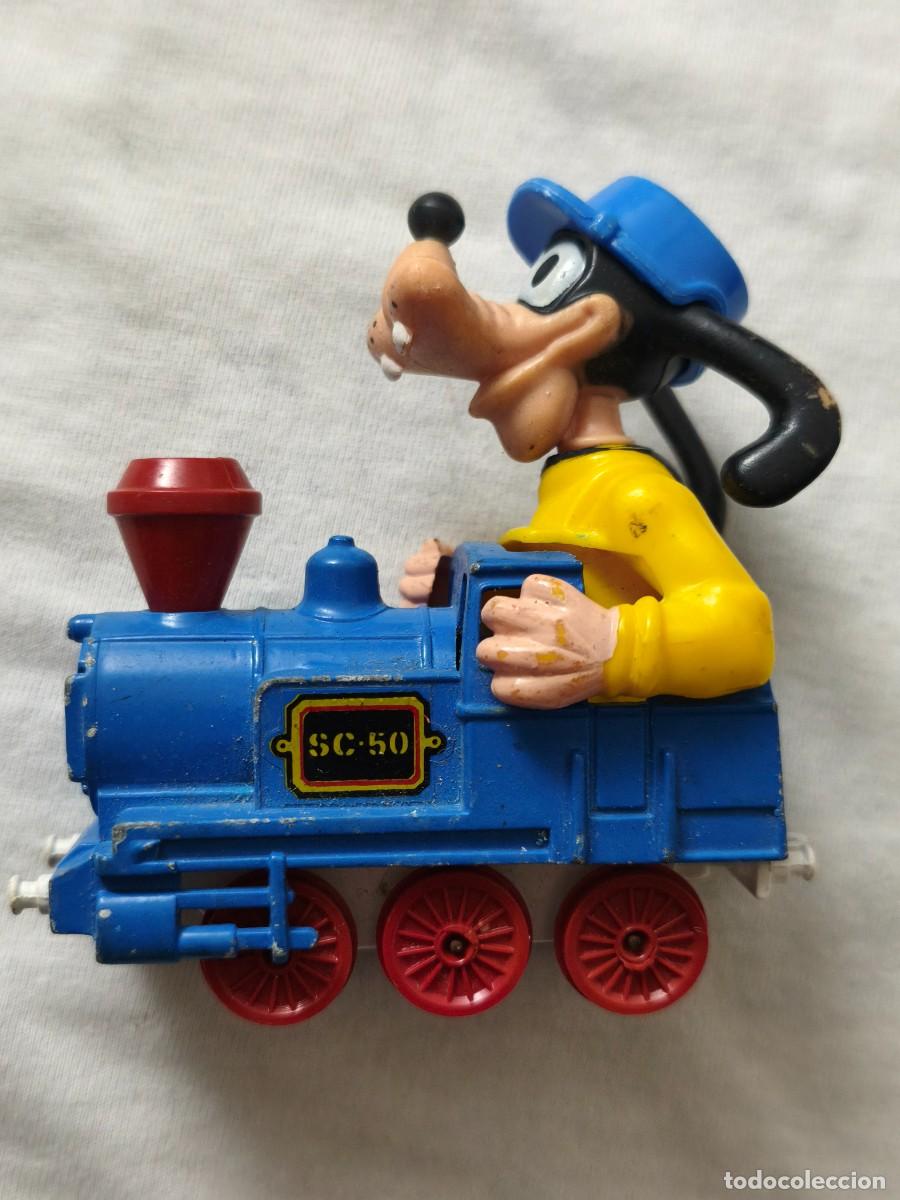 Figuras de acci&oacute;n: Figura goofy con locomotora estado muy bueno