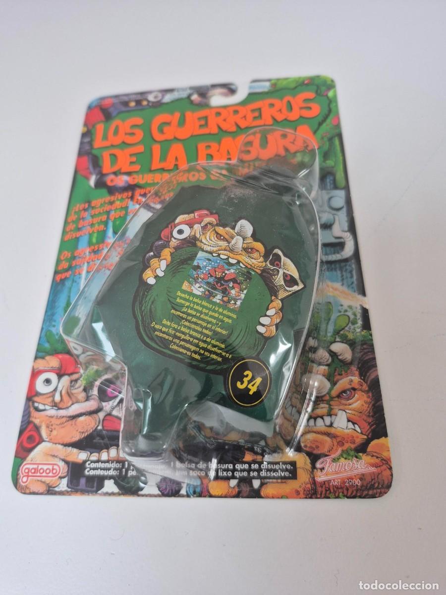 Figuras de acci&oacute;n: BLISTER LOS GUERREROS DE LA BASURA N&ordm; 34 GALOOB FAMOSA GUERREIROS IMUNDICE REF 2900 A&Ntilde;O 1991