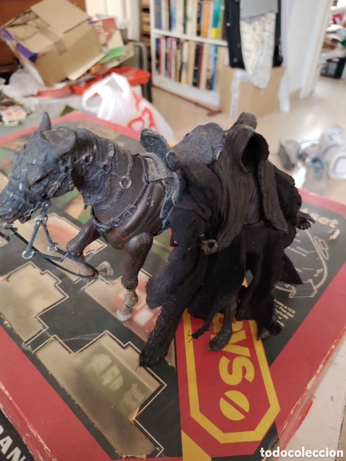 Figuras de acci&oacute;n: Nazgul a caballo se&ntilde;or de los anillos toy