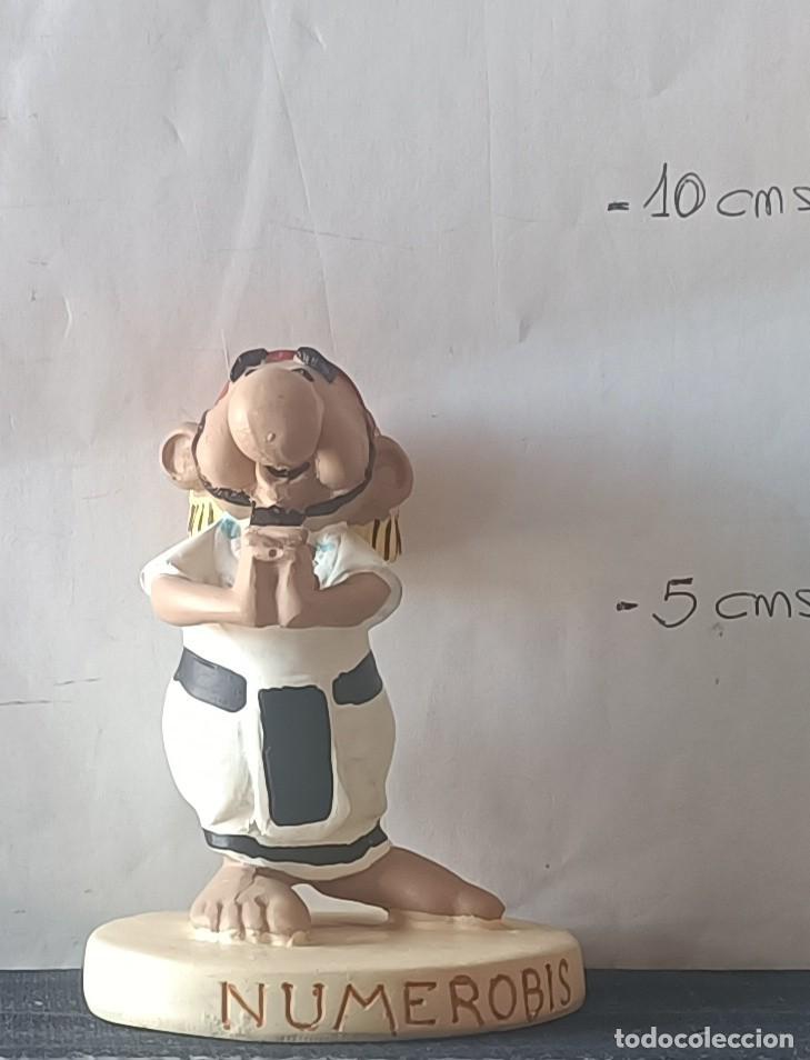 Figuras de acci&oacute;n: Figura Resina Numerobis La Gaule et L'empire Romain avec Ast&eacute;rix 24 Atlas Plastoy