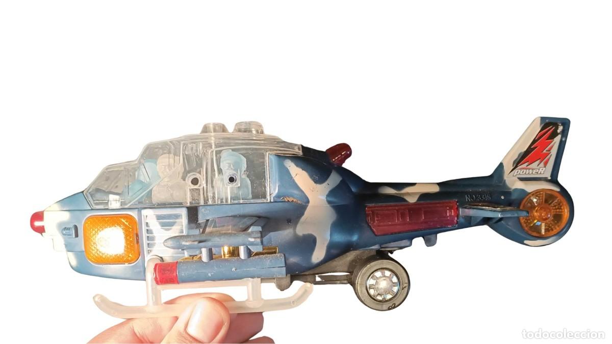 Figuras de acci&oacute;n: Helic&oacute;ptero Laurel, 2010 - Foto 3