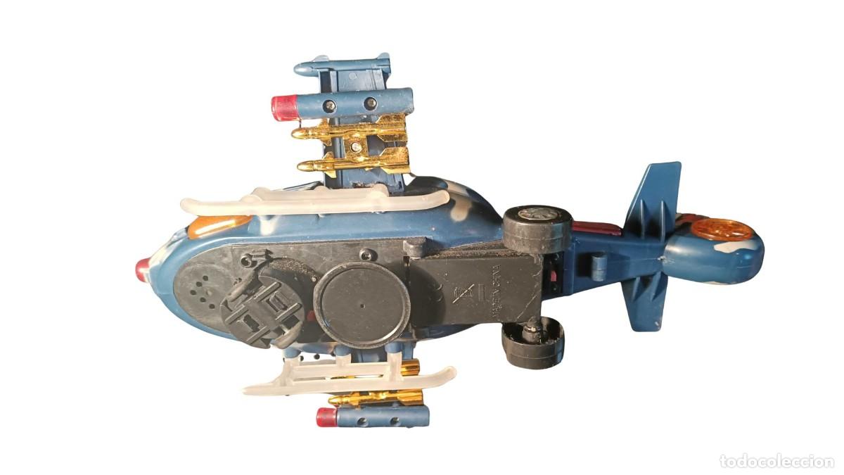 Figuras de acci&oacute;n: Helic&oacute;ptero Laurel, 2010 - Foto 4