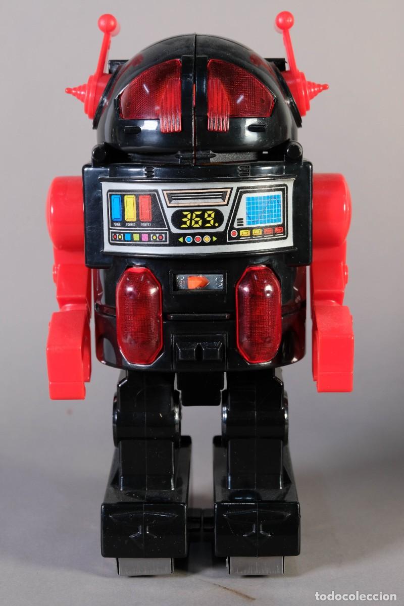Figuras de acci&oacute;n: MONSTER ROBOT FABRICADO EN TAIWAN MIKE TOYS EN PL&Aacute;STICO A&Ntilde;OS 80