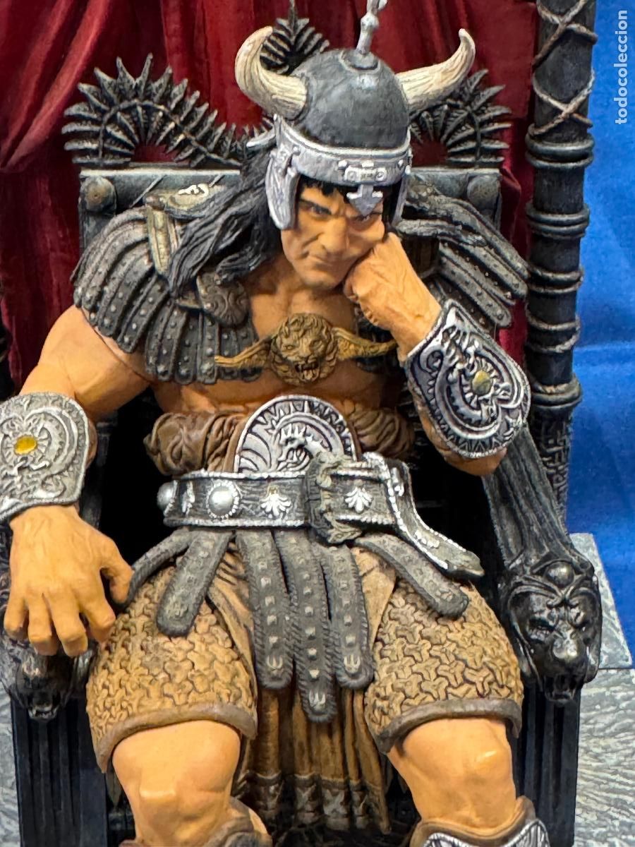 Figuras de acci&oacute;n: IMPRESIONANTE FIGURA DE CONAN EL B&Aacute;RBARO EN SU TRONO (MCFARLANE TOYS) - SERIE CONAN THE CIMMERIAN -