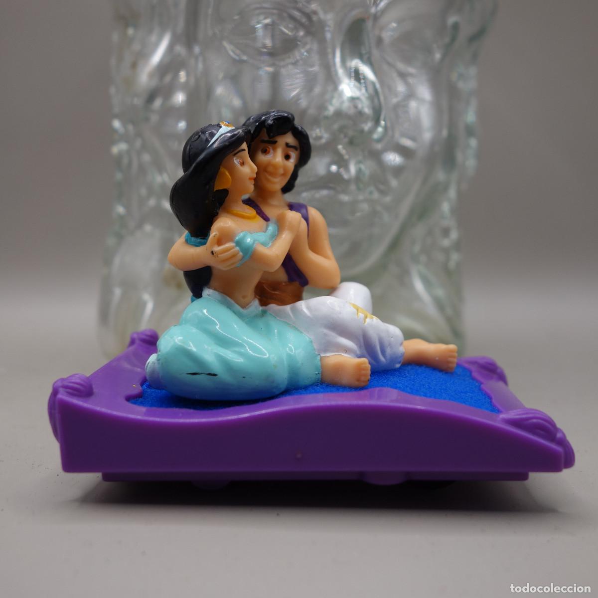 Figurines d'action: FIGURA DISNEY ALADDIN Y JASMINE EN ALFOMBRA
