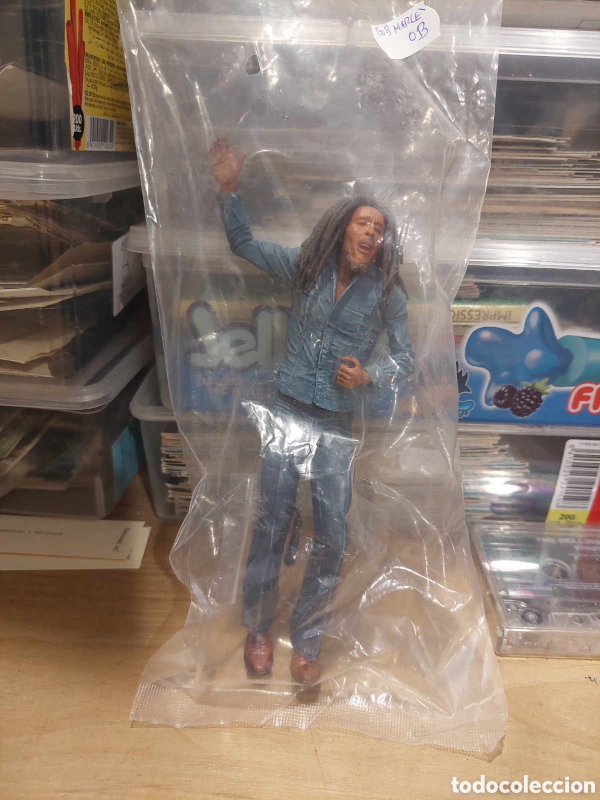 Figuras de acci&oacute;n: FIGURA SCCION MUSICA BOB MATLEY PRECINTADO