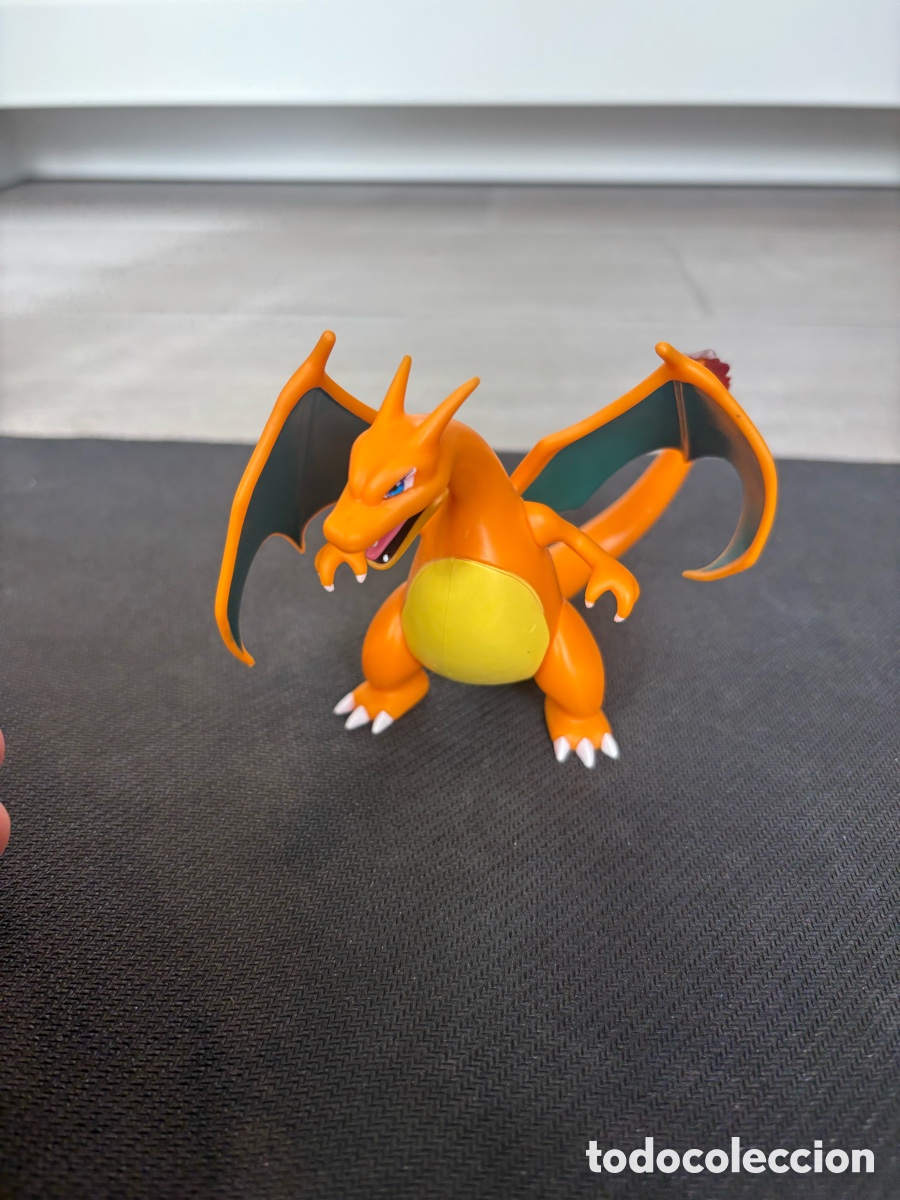 Figuras de acci&oacute;n: Figura Charizard Pok&eacute;mon Naranja