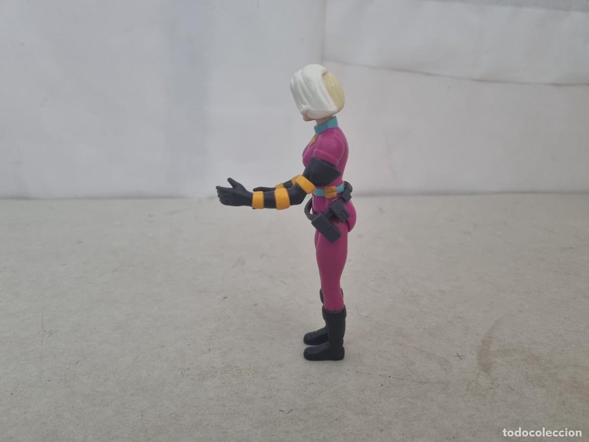 Figuras de acci&oacute;n: Lote de 2 figuras Capit&aacute;n Planeta versi&oacute;n tornado y Doctora Blight - Foto 12