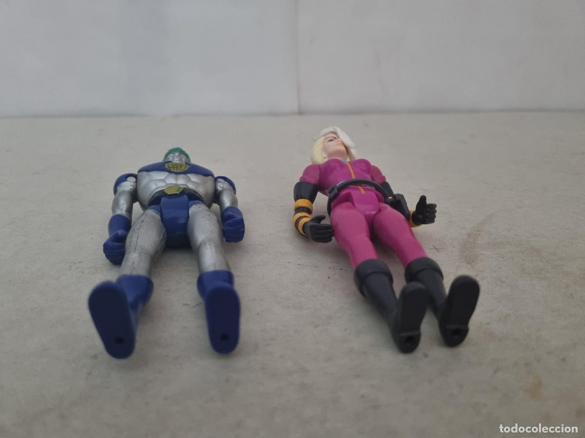 Figuras de acci&oacute;n: Lote de 2 figuras Capit&aacute;n Planeta versi&oacute;n tornado y Doctora Blight - Foto 15
