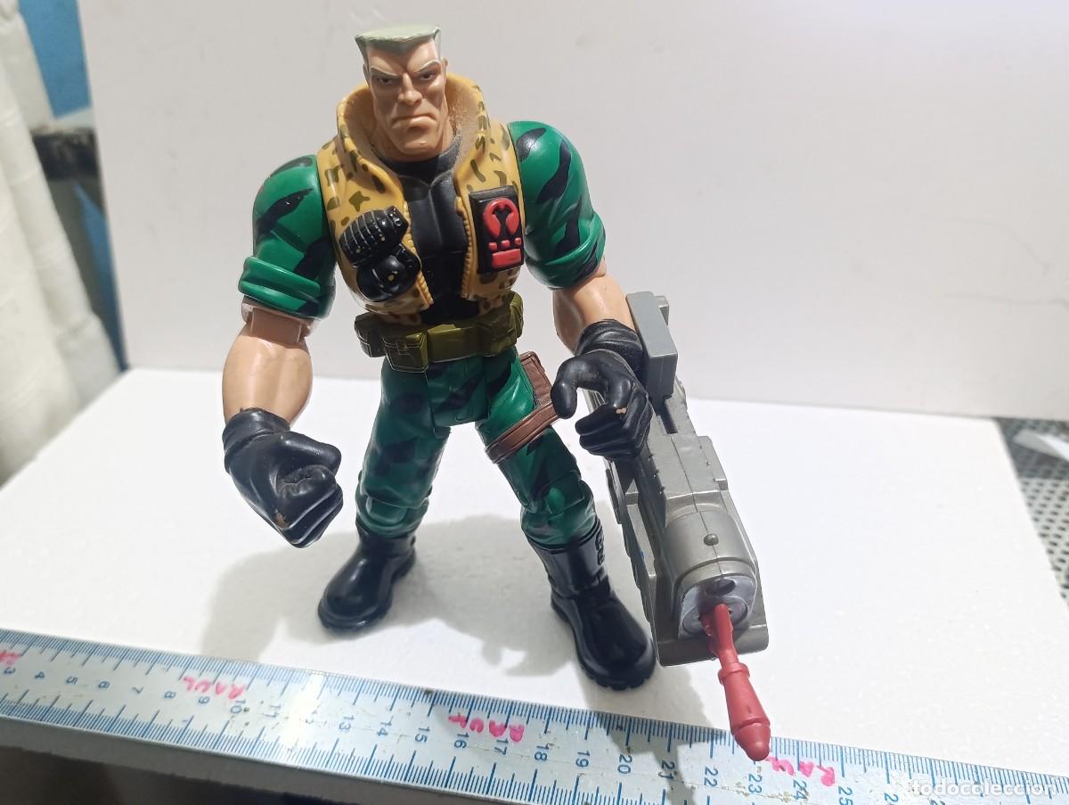Figuras de a&ccedil;&atilde;o: FIGURA PVC - COMANDANTE CHIP HAZAR - PEQUE&Ntilde;OS GUERREROS - HASBRO 1998 - MU&Ntilde;ECO