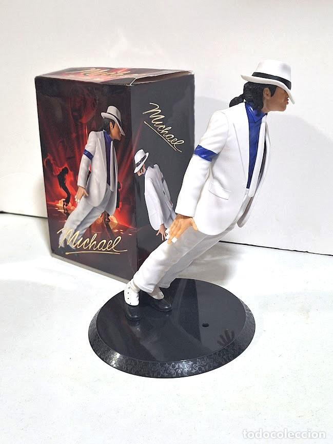 Figuras de acci&oacute;n: Figura Michael Jackson 22cm Nueva en Caja