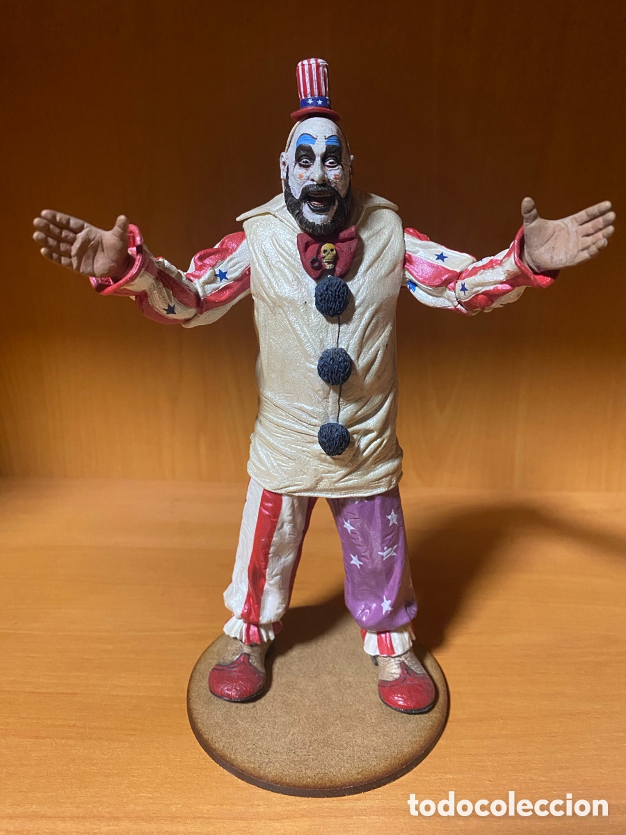 Figuras de acci&oacute;n: Figura Capit&aacute;n Spauldng Los Renegados del Diablo Neca