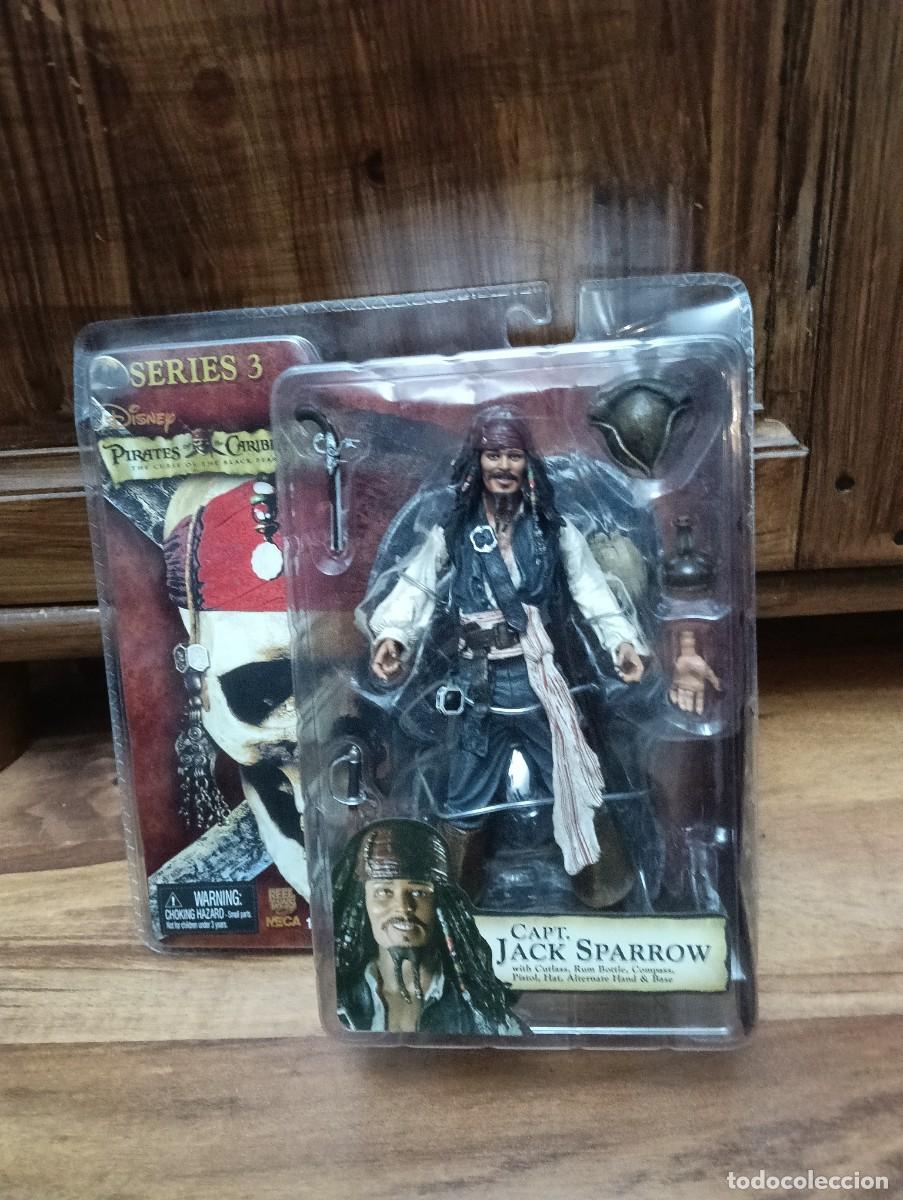 Figuras de acci&oacute;n: Figura Jack Sparrow series 3 sonriente Neca piratas del caribe 18 cm