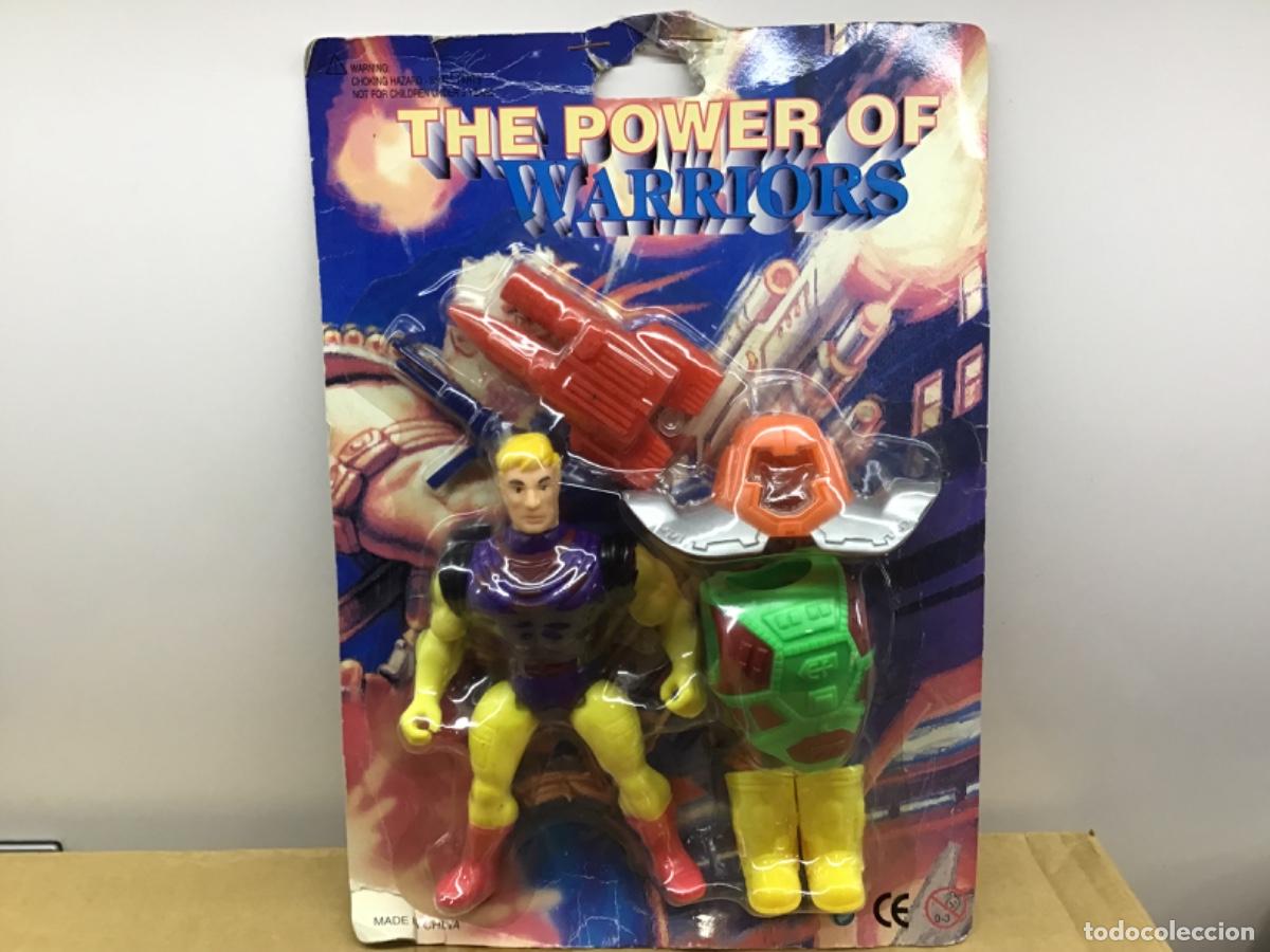 Figuras de acci&oacute;n: BLISTER POWER WARRIORS BOOTLEG GALAXY HERO parecido al Juez dredd lucha libre WWE