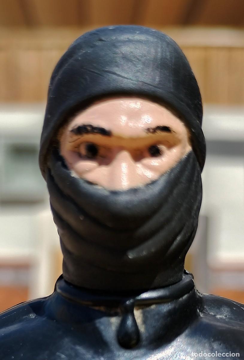 Figuras de a&ccedil;&atilde;o: Figura Ninja Negro, Back Drag&oacute;n &copy;1985 1986 Anabasis Investments