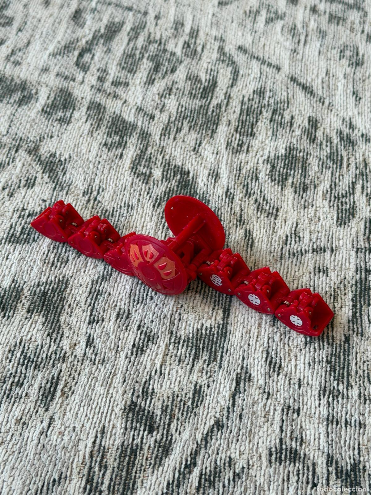 Figuras de acci&oacute;n: FIGURA BAKUGAN TRAMPA PYRUS LEGIONOID RED