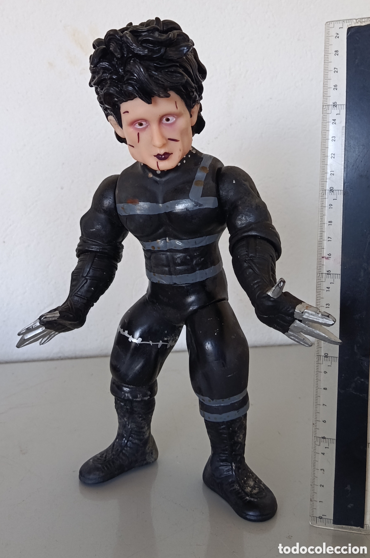 Figuras de acci&oacute;n: Eduardo manostijeras figura acci&oacute;n mu&ntilde;eco Jumbo bootleg manos tijeras
