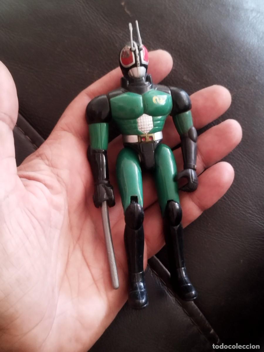 Figuras de acci&oacute;n: Figura de acci&oacute;n Kamen Rider, de la serie de Saban. Bandai a&ntilde;os 90.