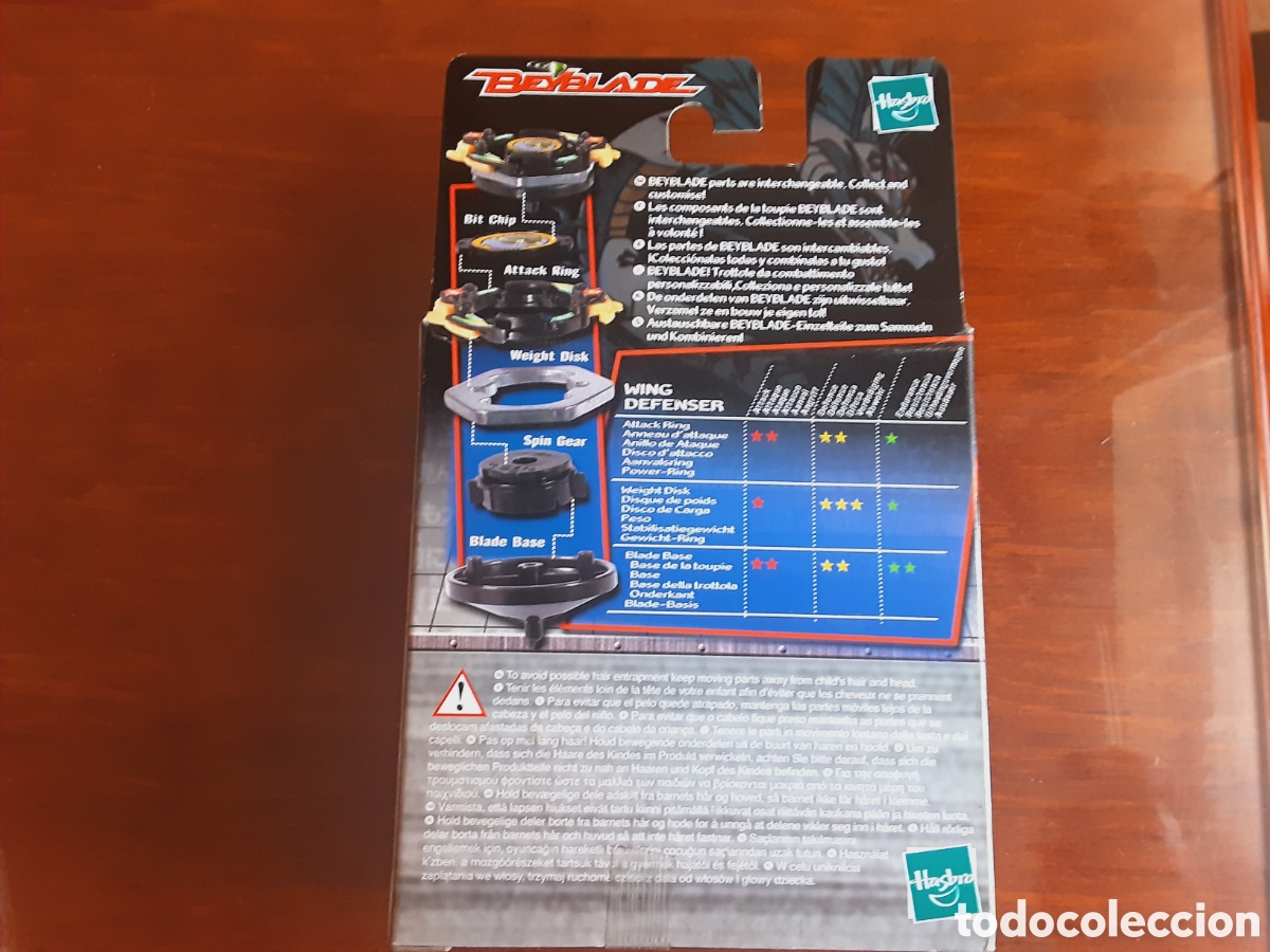 Figuras de acci&oacute;n: Beyblade. Peonza Hasbro. Nueva - Foto 2