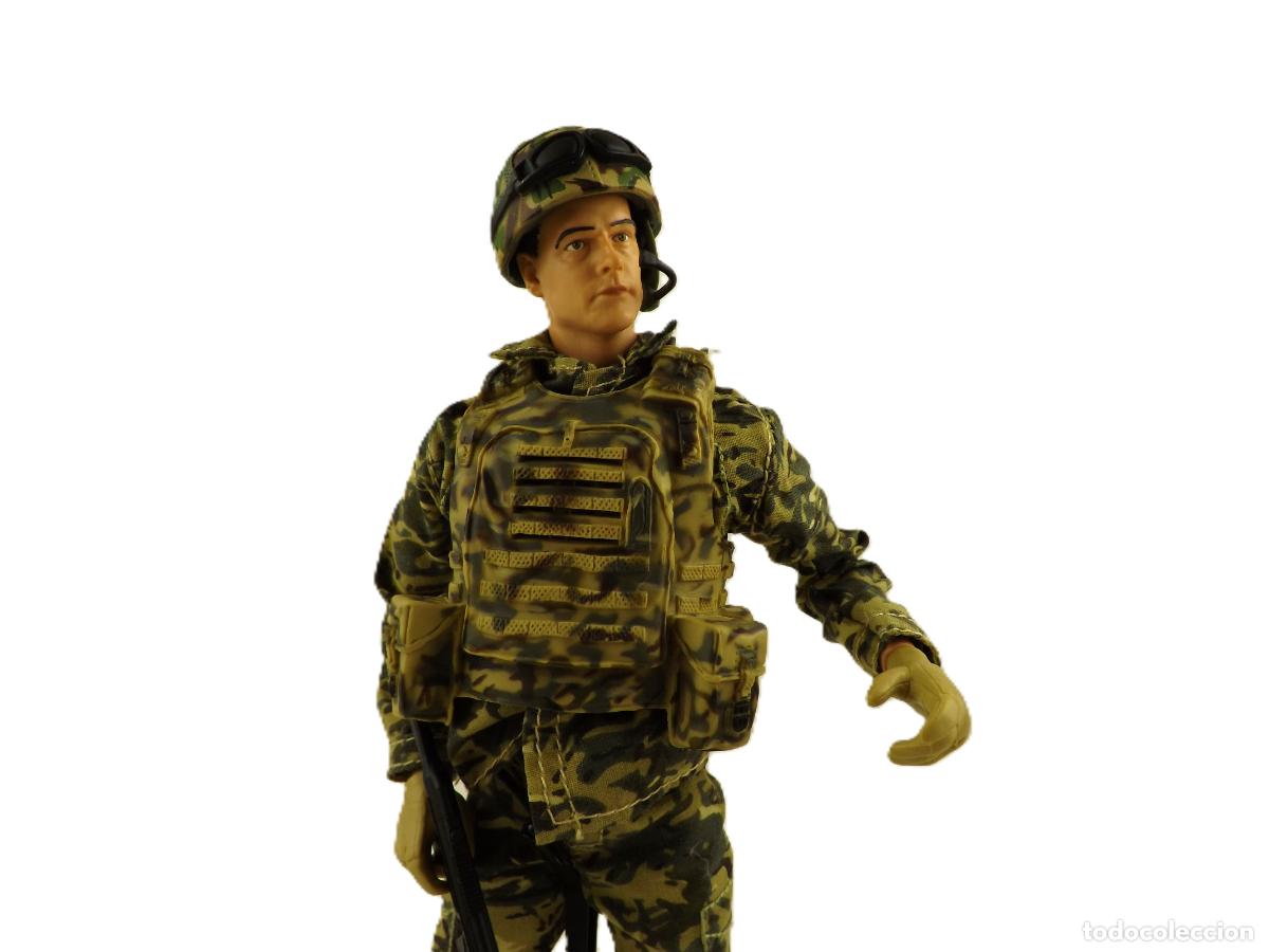 Figuras de acci&oacute;n: Figura de acci&oacute;n Escala 1:7 (26 cms) Soldado Brit&aacute;nico