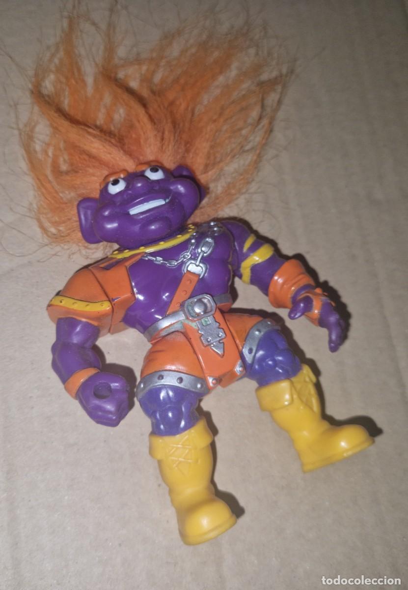 Figuras de acci&oacute;n: FIGURA TROLL WARRIORS SVEN, A&Ntilde;OS 90