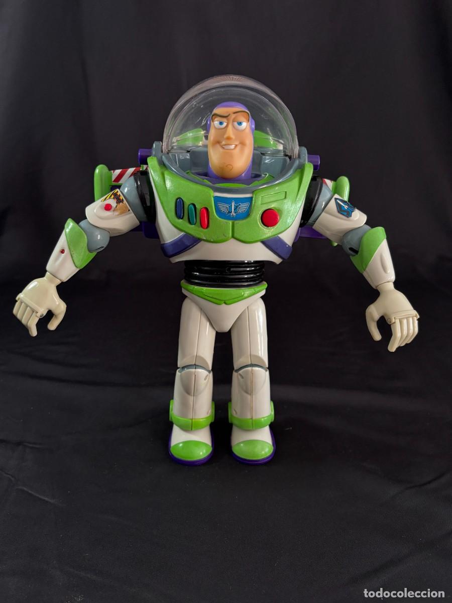 Figuras de acci&oacute;n: Figura Buzz Lightyear Toy Story Disney Pixar Thinkway Toys Parlante 30 cm Funciona