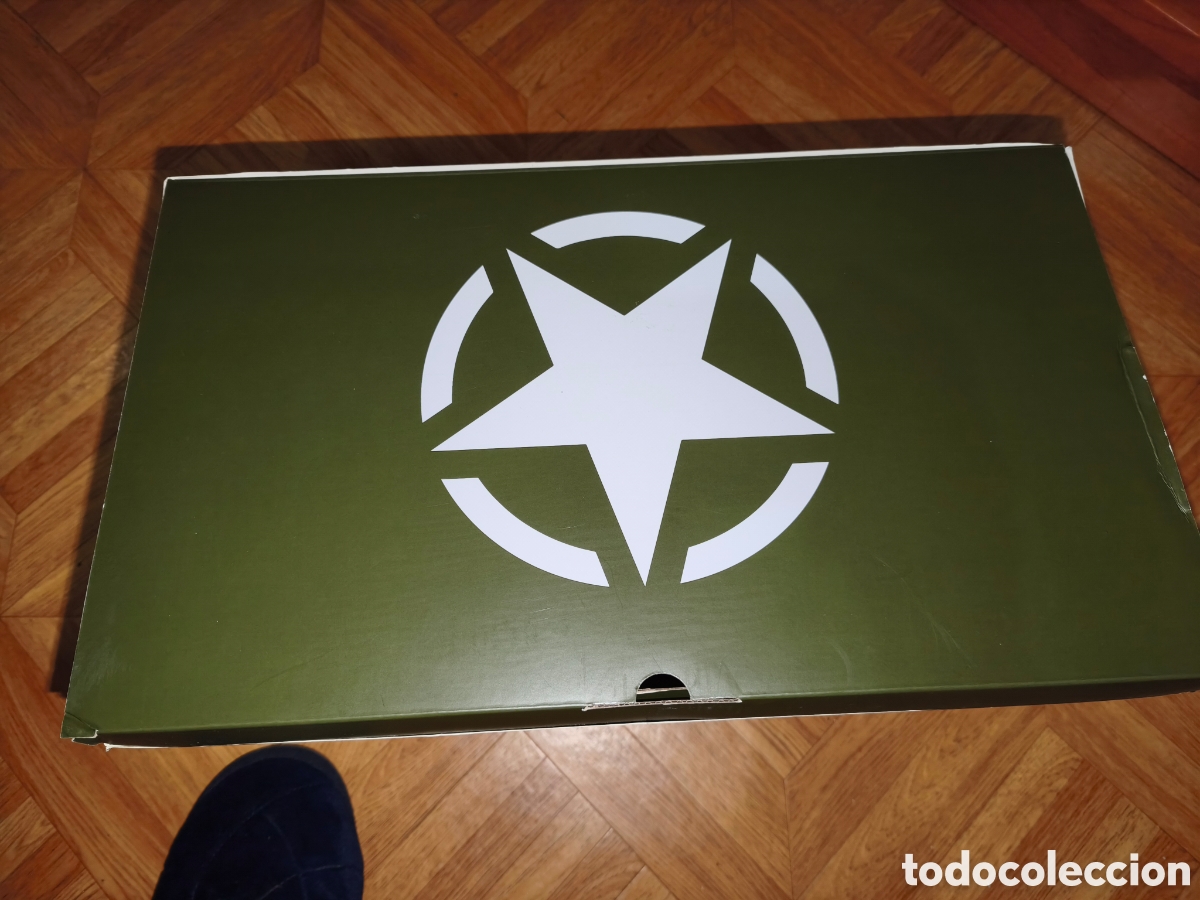 Figuras de acci&oacute;n: edici&oacute;n de coleccionista premium lanzada exclusivamente para el videojuego Call of Duty: WWII