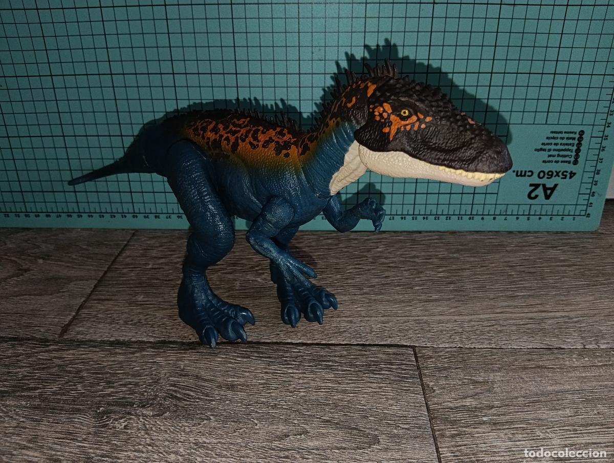 Figuras de acci&oacute;n: Dinosaurio Parque Jur&aacute;sico Jurassic World Mega Destroyers Carcharodontosaurus