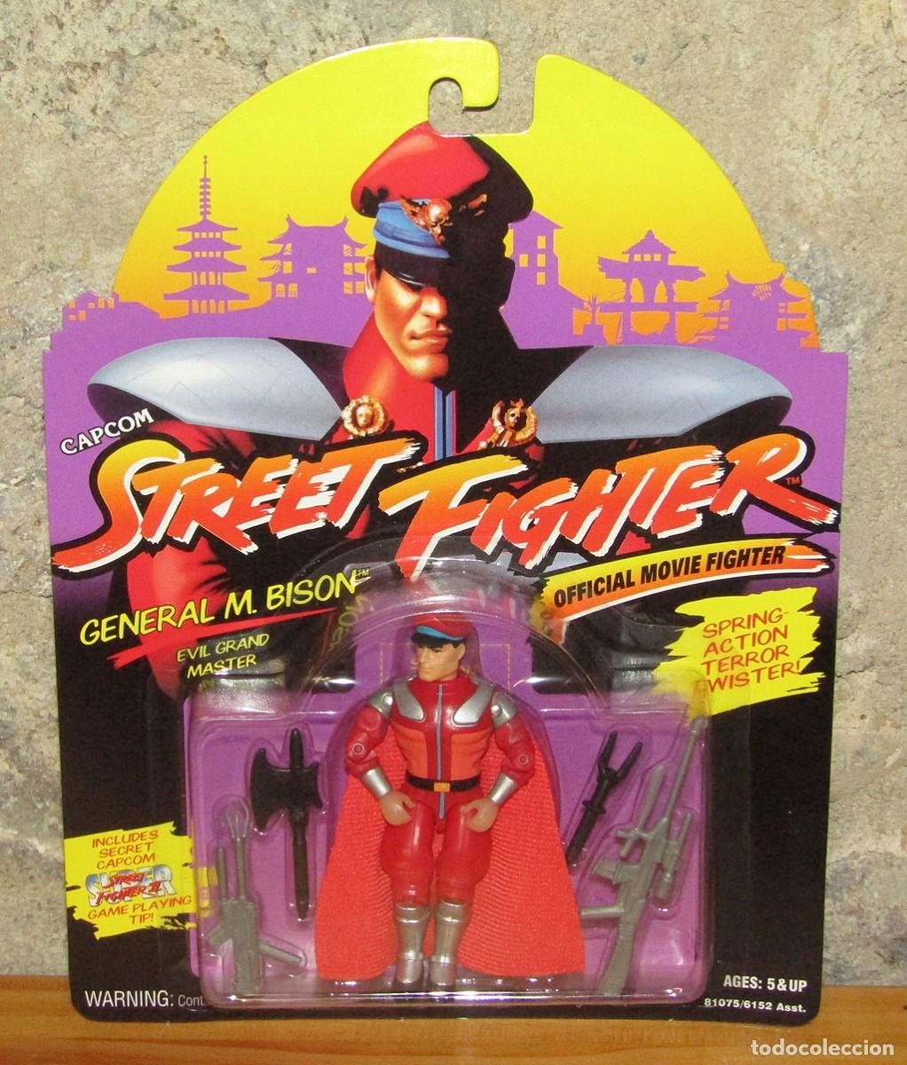 Figuras de acci&oacute;n: ANTIGUO BLISTER STREET FIGHTER: GENERAL M. BISON - CAPCOM, MB Y HASBRO - 1993/1994 - NUEVO