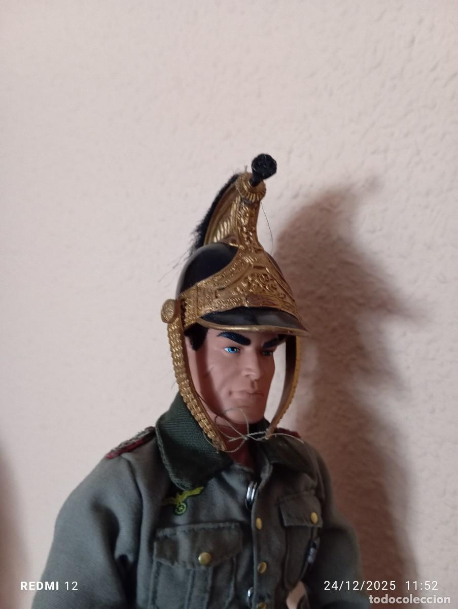 Figuras de acci&oacute;n: Casco escala 1/6. Drag&oacute;n de la guardia brit&aacute;nico 1815
