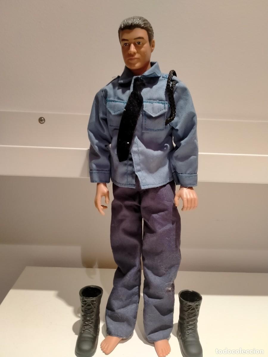 Figuras de acci&oacute;n: Mu&ntilde;eco articulado tipo Geyperman o Actionman con defecto - Foto 8