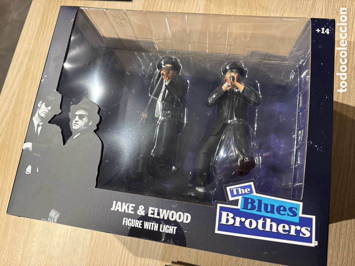 Figuras de acci&oacute;n: FIGURAS JAKE Y ELWOOD CANTANDO THE BLUES BROTHERS (con luz) SD Toys