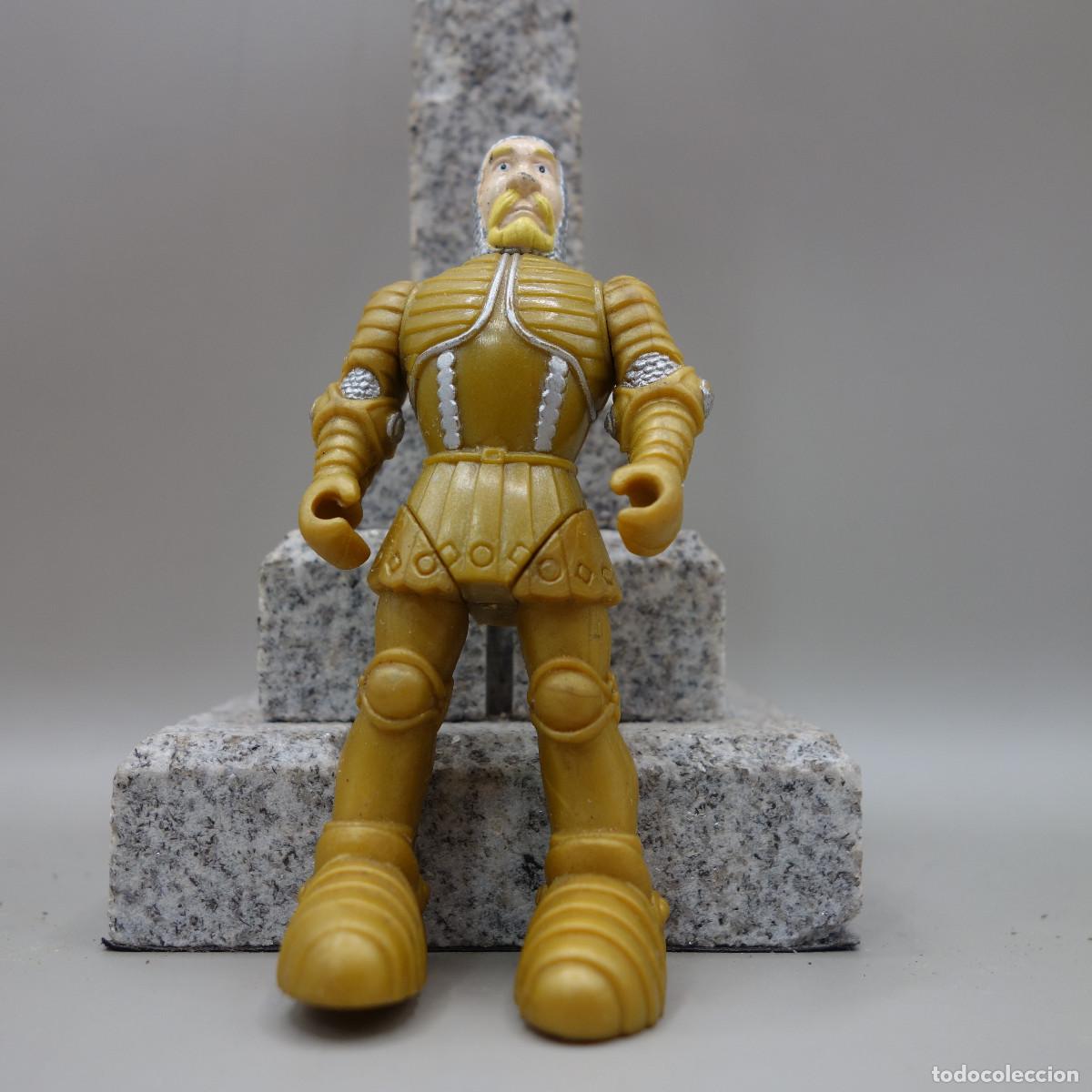 Figuras de acci&oacute;n: FIGURA CABALLERO DORADO DE DISNEY HEROES