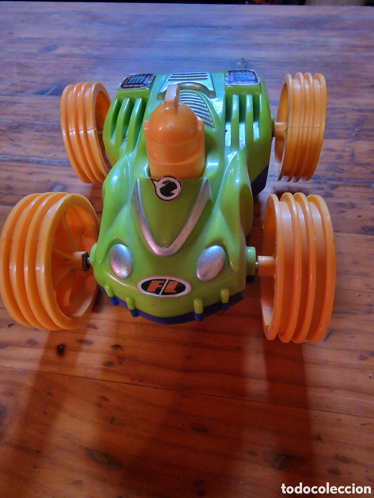 Figuras de acci&oacute;n: Bonito coche juguete a pilas,marca lanard, a&ntilde;o 2002,ver fotos