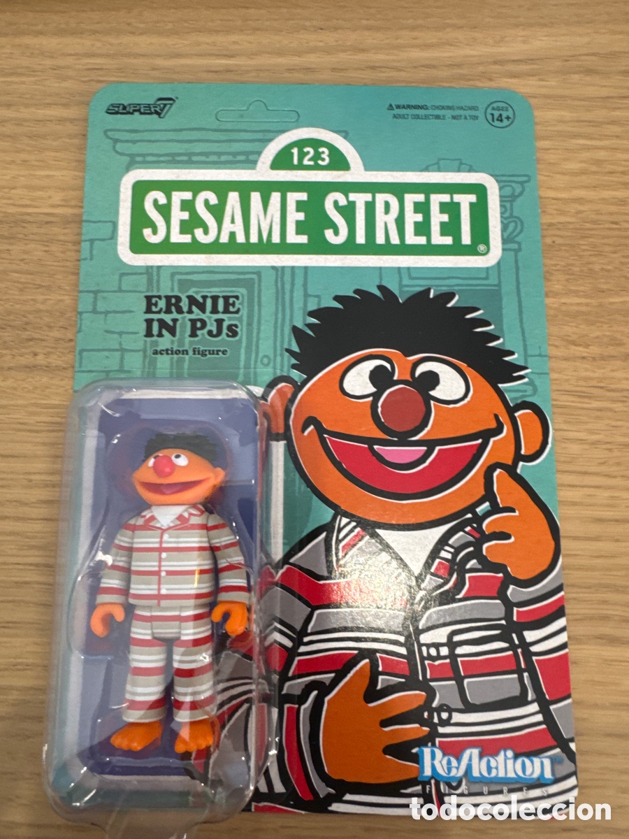 Figuras de acci&oacute;n: Figura Epi En Pijama Barrio S&eacute;samo ReAction Super 7