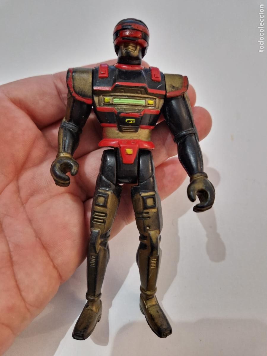Figuras de acci&oacute;n: antigua figura mu&ntilde;eco J.B Reese de la serie VR Troopers Kenner 1995 Saban