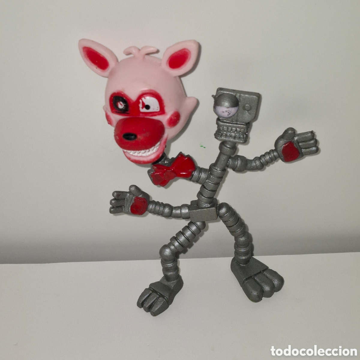 Figuras de acci&oacute;n: MANGLE FIGURA DE ACCION PERSONAJE DE LA PEL&Iacute;CULA FIVE NIGHTS AT FREDDY'S
