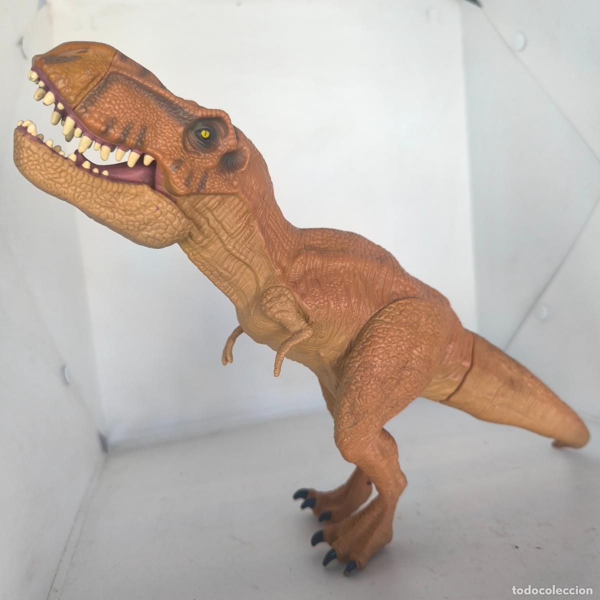 Figuras de acci&oacute;n: Dinosaurio Parque Jur&aacute;sico Jurassic World T-Rex B1156 Tyrannosaurus Rex 2015
