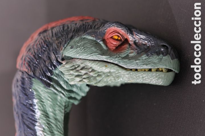 Figuras de acci&oacute;n: Figura Jurassic World THERIZINOSAURUS con sonido y movimientos autom&aacute;ticos. Mattel
