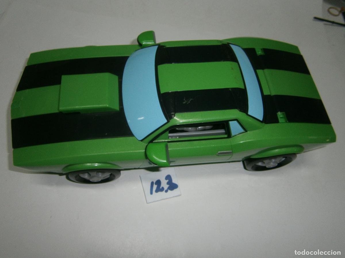 Figuras de acci&oacute;n: VEHICULO DE ACCION KEVIN LEVIN SERIE BEN 10 CON FIGURA GRAN TAMA&Ntilde;O
