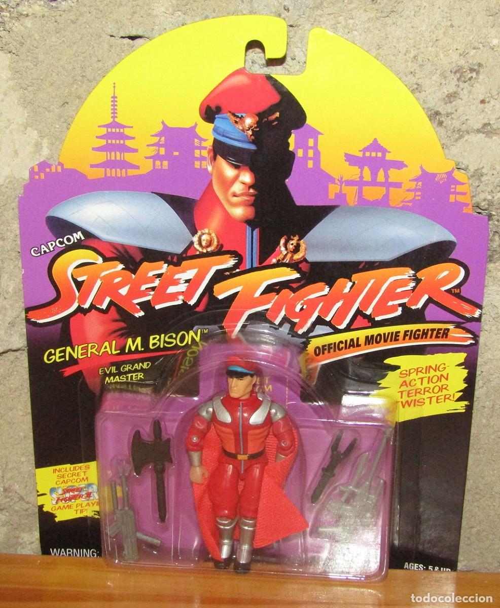 Figuras de acci&oacute;n: ANTIGUO BLISTER STREET FIGHTER: GENERAL M. BISON - CAPCOM, MB Y HASBRO - 1993 - NUEVO