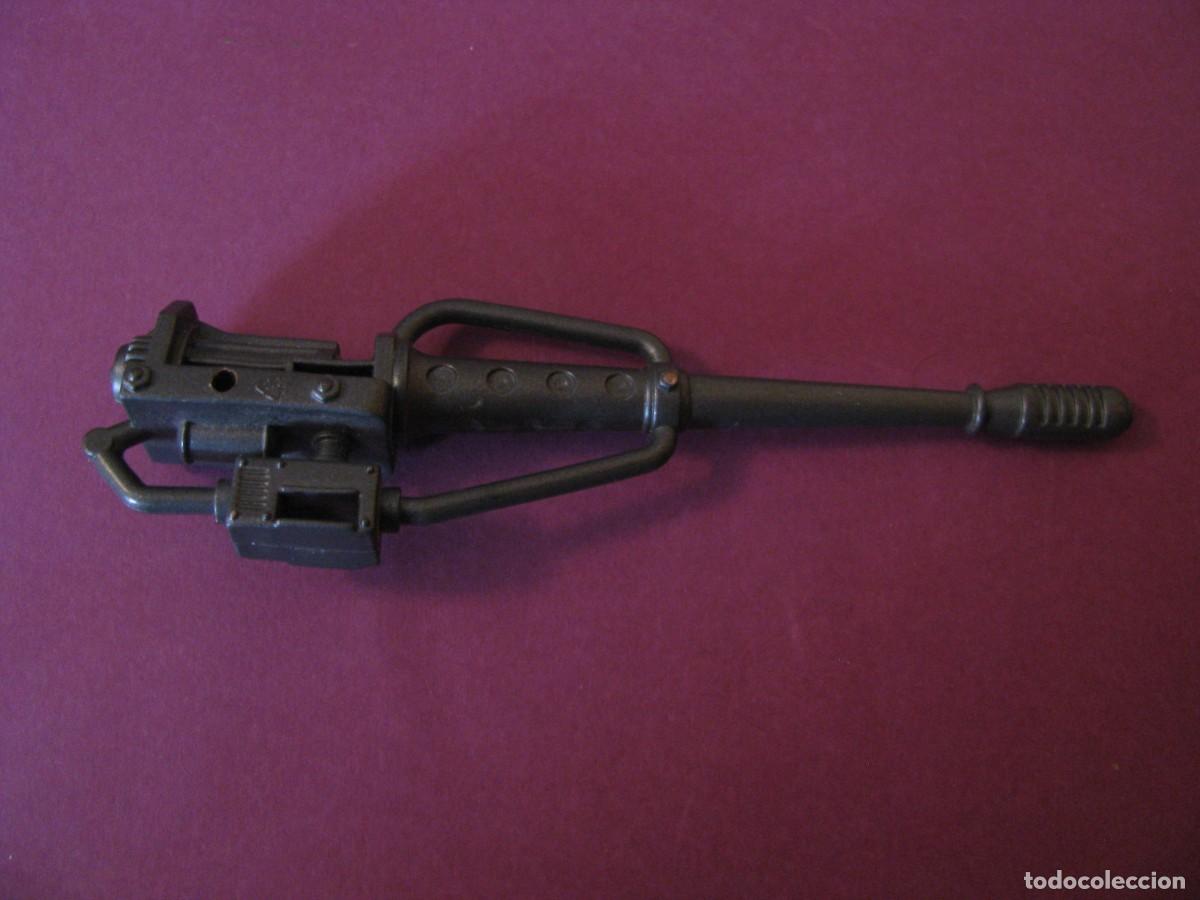 Figuras de acci&oacute;n: PIEZA, ARMA DE ALGUN PERSONAJE DE ACCION. 12,5 CM