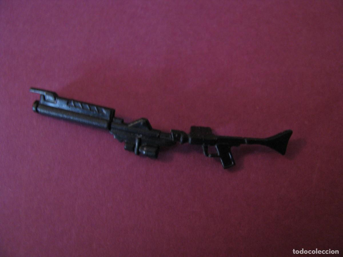 Figuras de acci&oacute;n: PIEZA, ARMA DE ALGUN PERSONAJE DE ACCION.