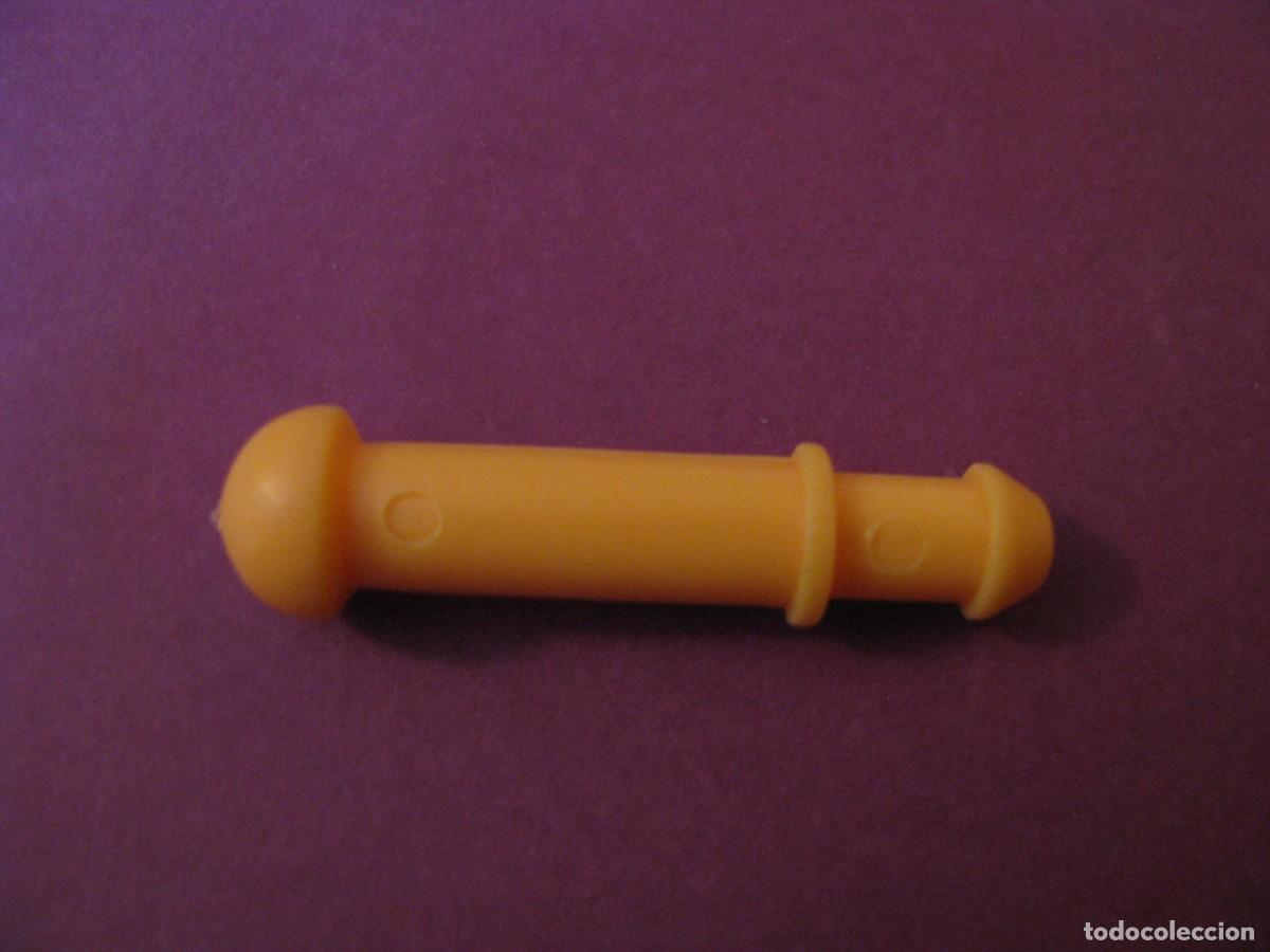 Figuras de acci&oacute;n: PIEZA, ARMA DE ALGUN PERSONAJE DE ACCION.