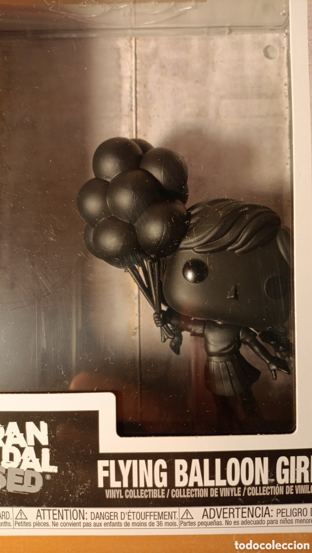 Figuras de acci&oacute;n: Funko Pop! Art Brandalised 01: Flying Balloon Girl