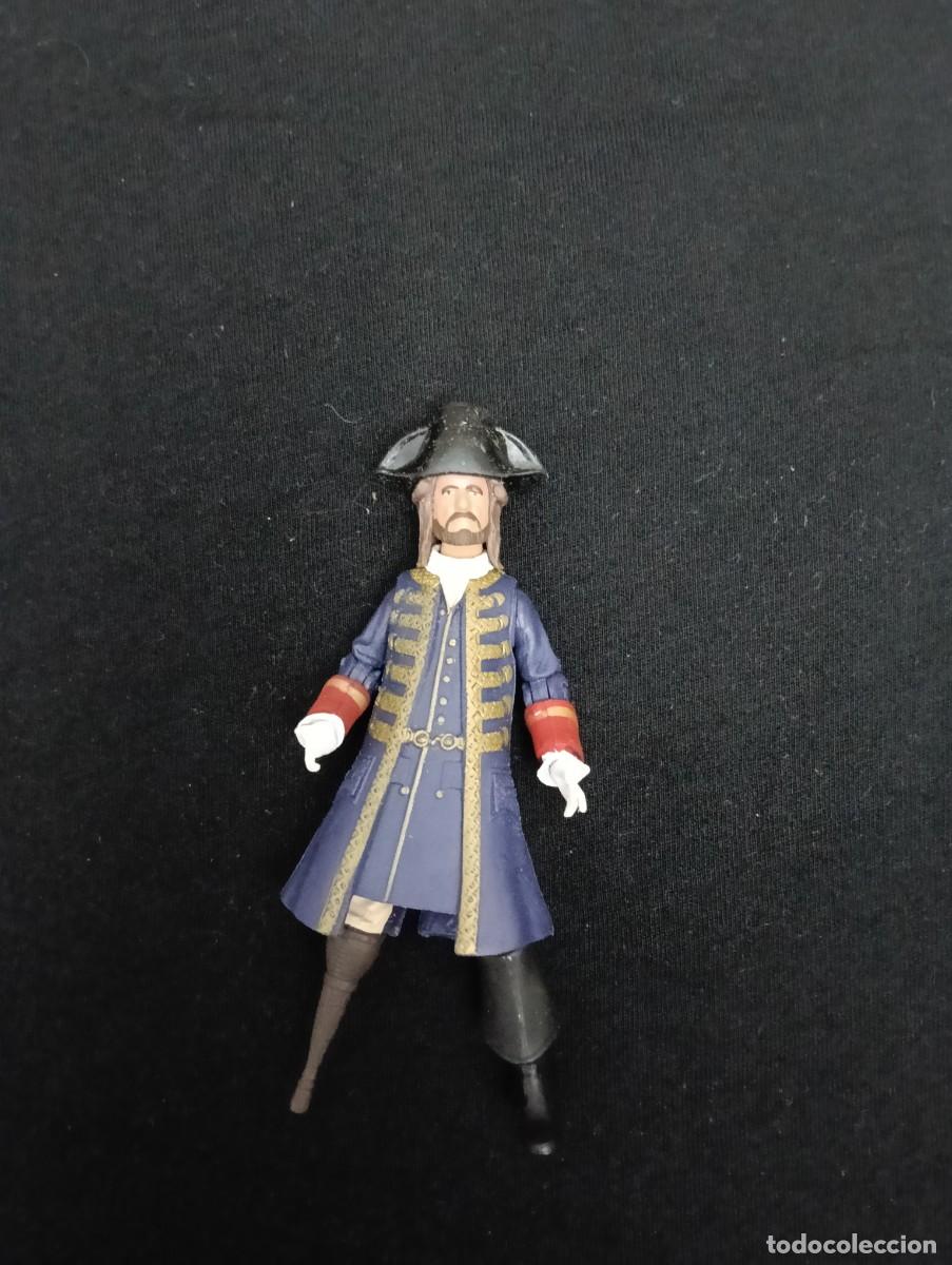 Figuras de acci&oacute;n: Figura Barbossa Giochi Preziosi piratas del caribe 4