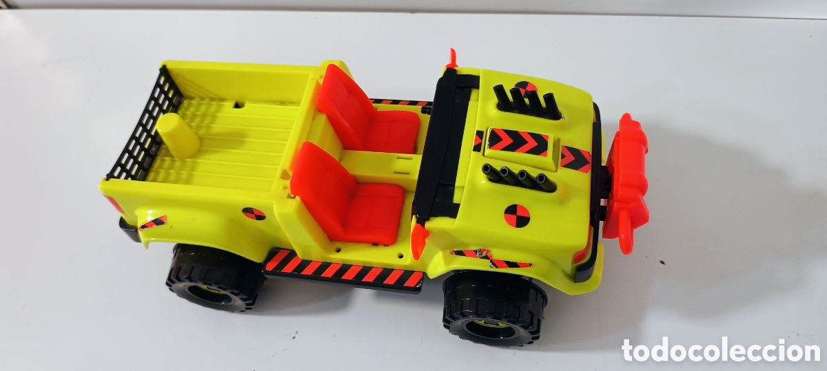 Figuras de acci&oacute;n: Coche Los incre&iacute;bles Crash dummies o Crash Robots